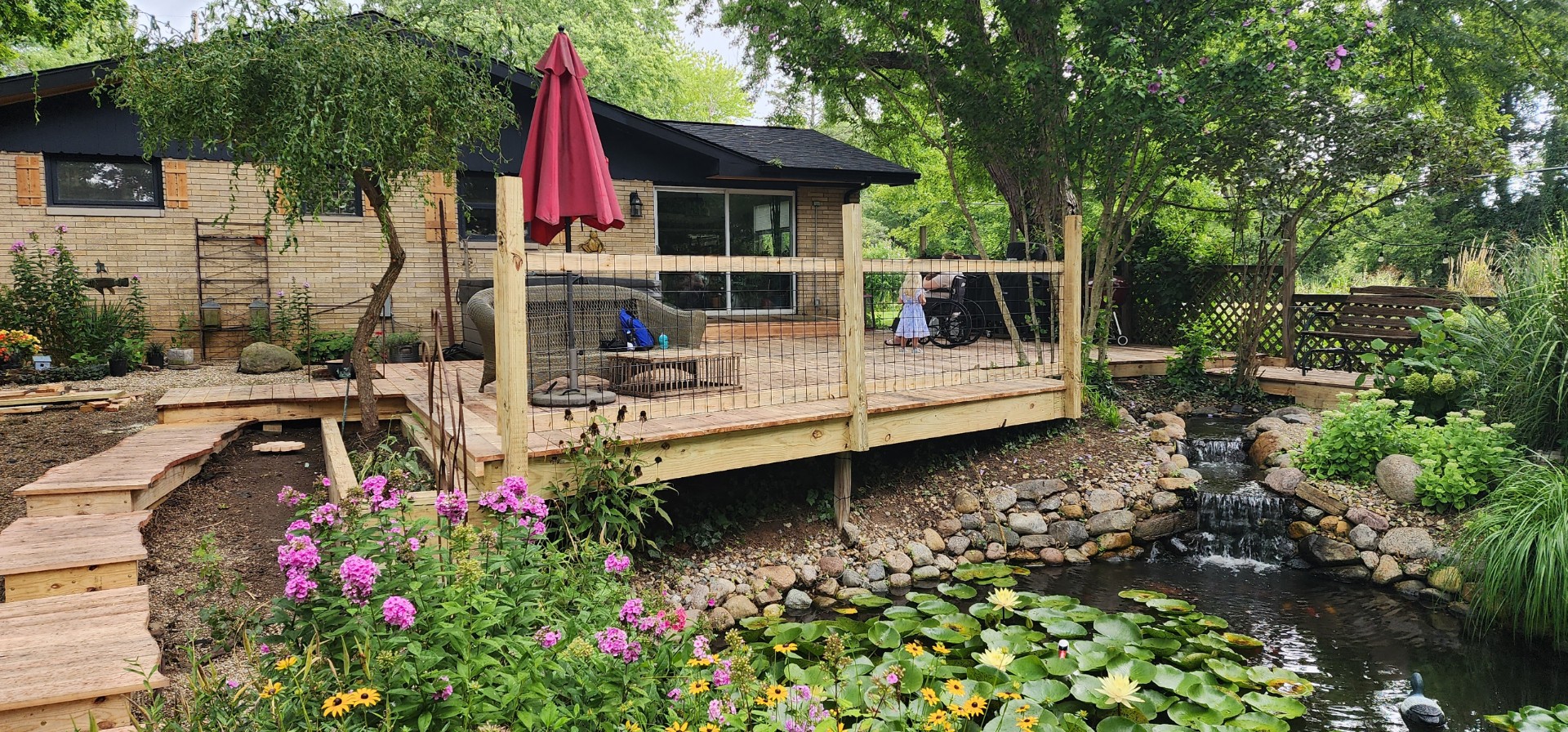 Pond-Side Deck Retreat – Rustic/Niche project by Semper Gumby Construction